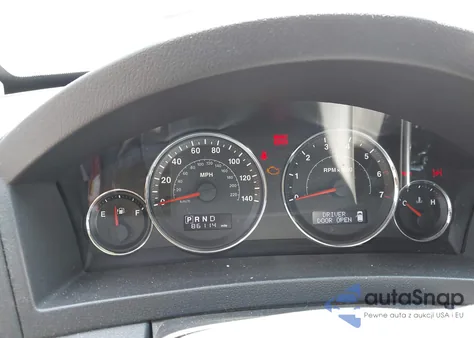 2010 Jeep Grand Cherokee Laredo z USA, uszkodzony, nr VIN 1J4PR4GKXAC143566